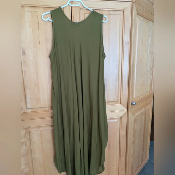 One Illusion Swing Dress Size XL - Picture 3 of 3
